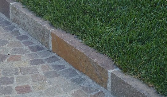 Pavimenti in porfido: eleganza, resistenza e qualità