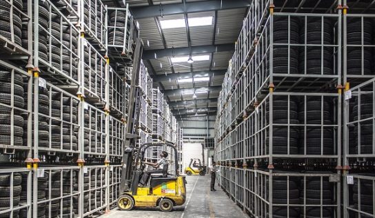 Piattaforme aeree ed elevatori usati in vendita